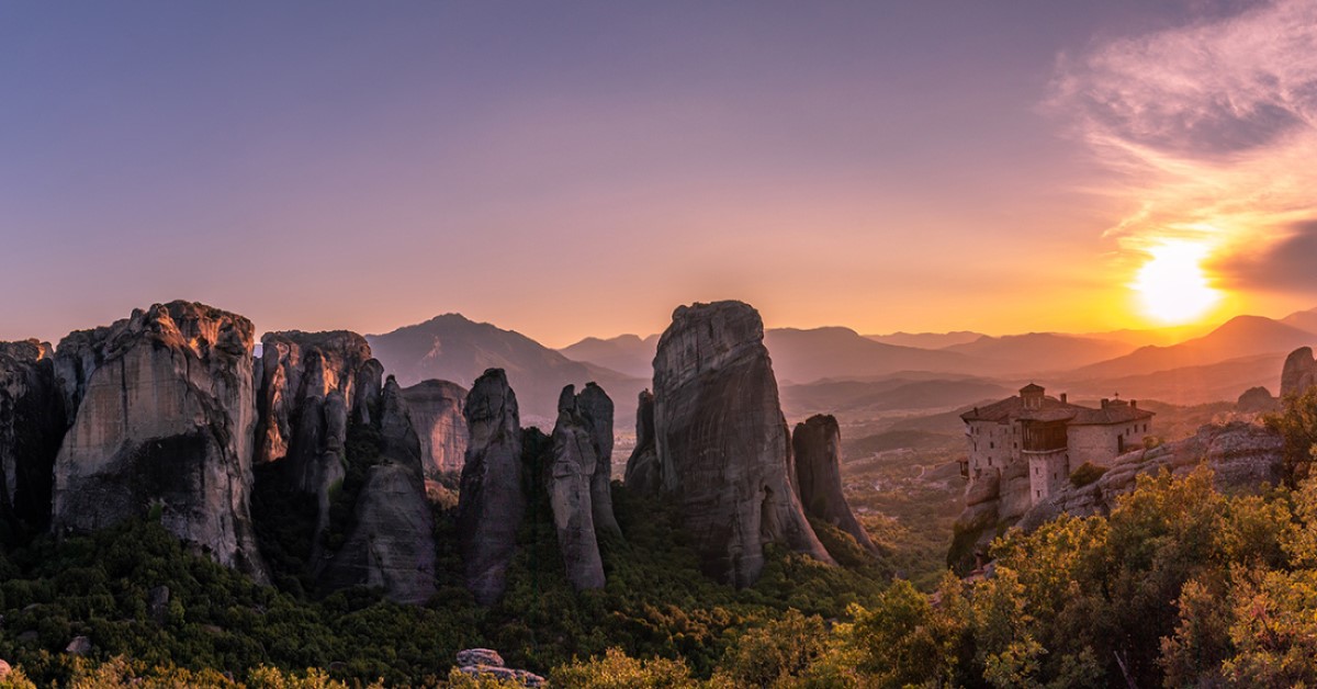 Meteora Greece_feature